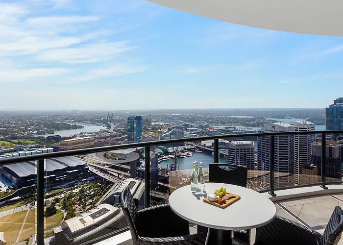 Meriton Suites Kent Street, Sydney