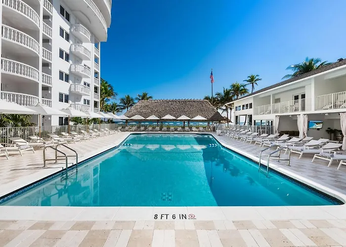 Beachcomber Resort & Club