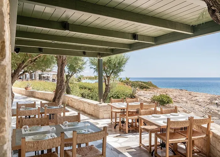 Kakkos Bay Hotel And Bungalows