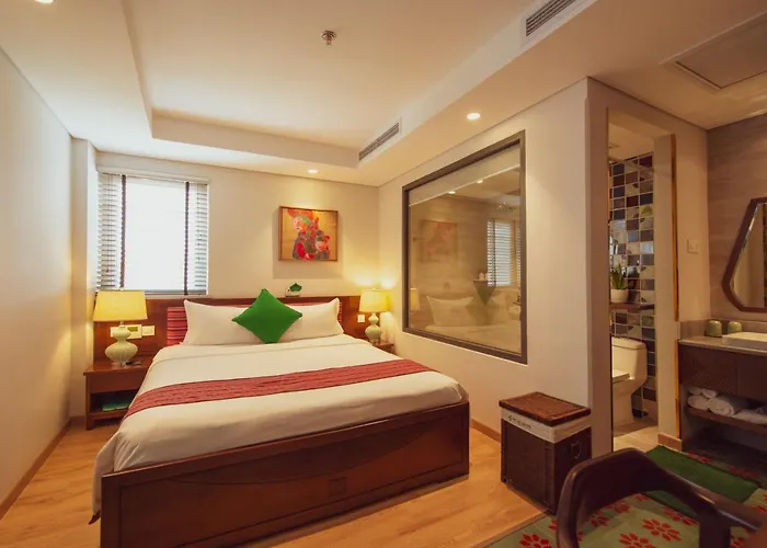 Au Lac Legend Hotel