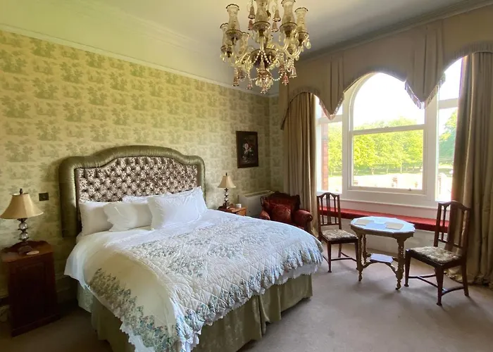 Rossington Hall