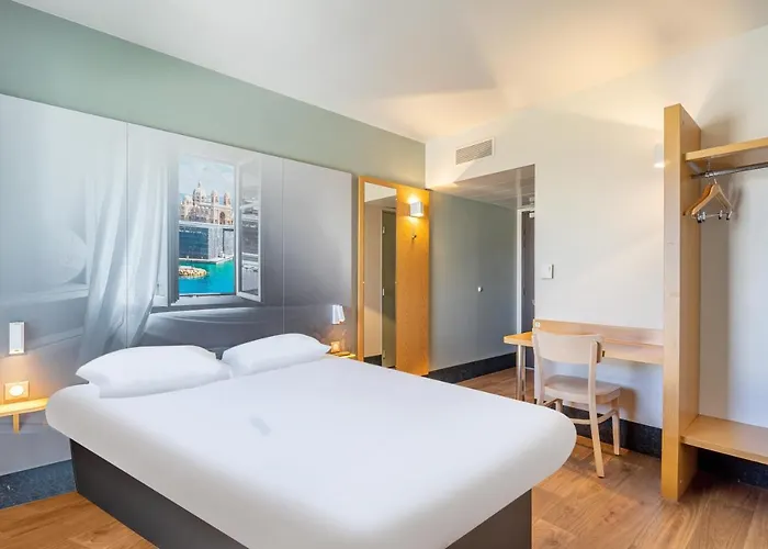B&B Hotel Marseille Euromed