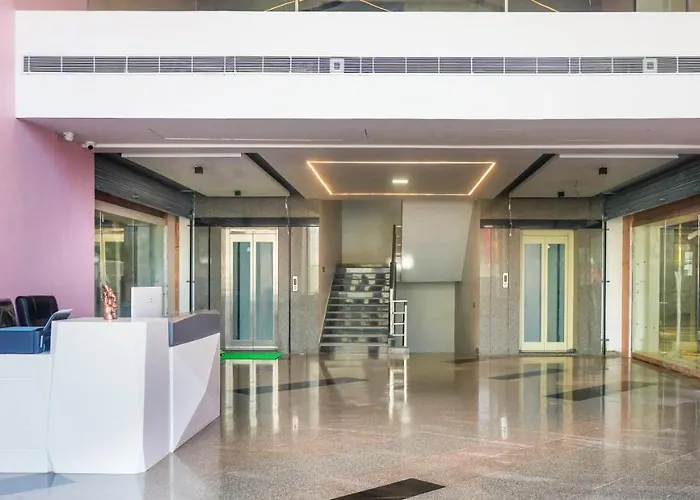 Hotel Vr Grand