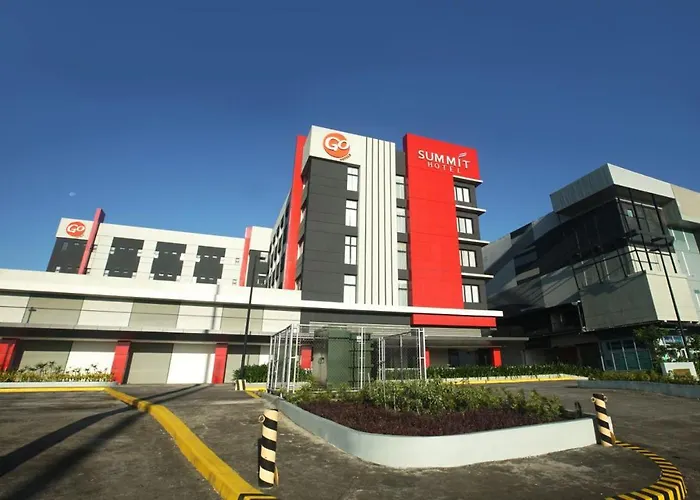 Go Hotels Plus Naga