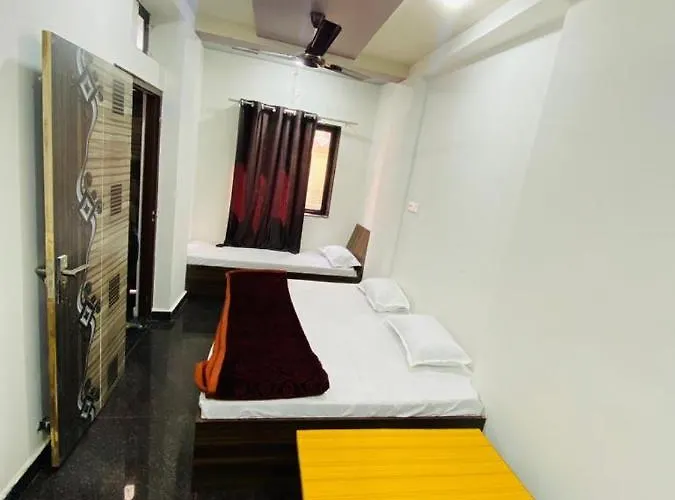 Hotel Arsh Palace