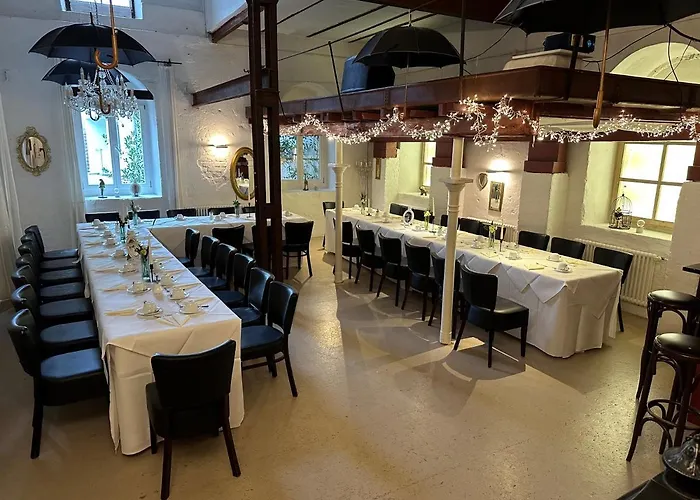 Hotel Restaurant Grüner Baum und Altes Tor