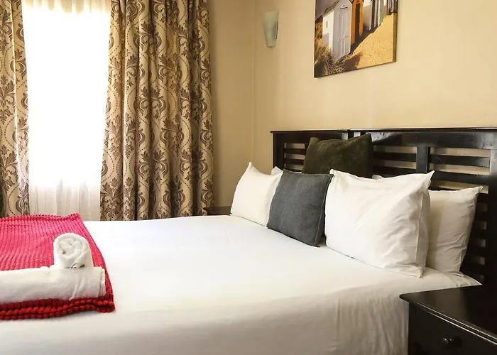Nongoma Lodge & Inn Cc
