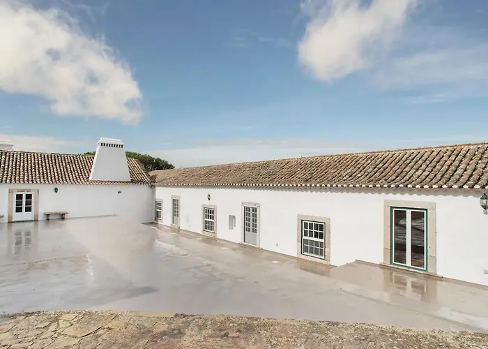 Quinta De Cima,No Campo E Assim