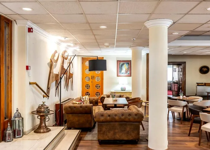 Forest Park Hotel