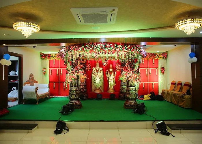 Hotel Maruthi Inn