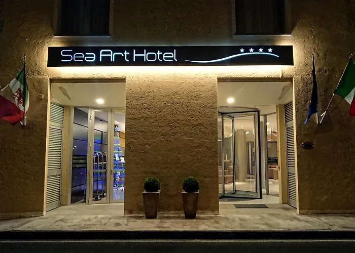 Sea Art Hotel