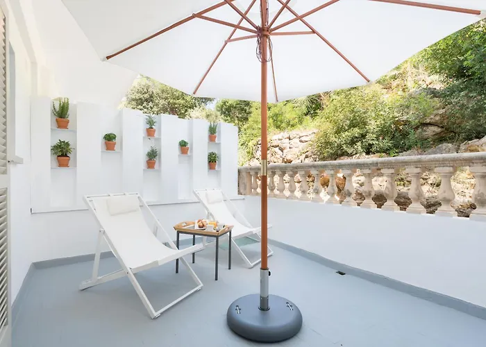 Boutique Hostal Oriola