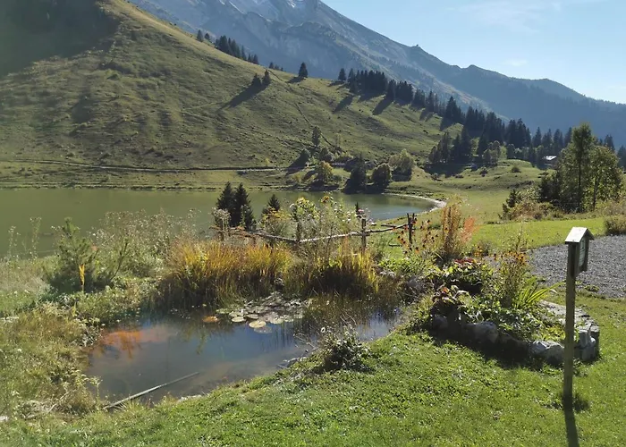 Hotel Du Lac Des Confins
