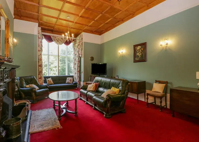 Millwood Manor