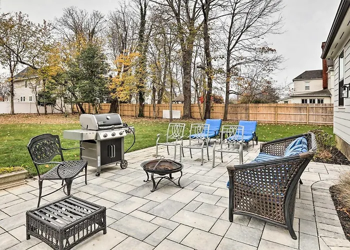 Grand Long Branch Home: 1 Block To Beach!