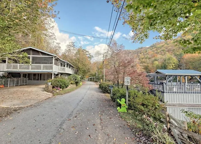 Tibors Landing On Lake Burton