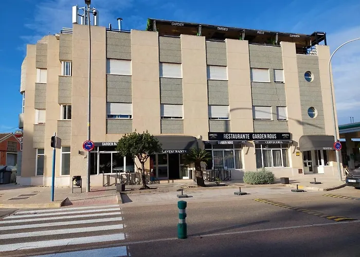 Hostal Garden Rous