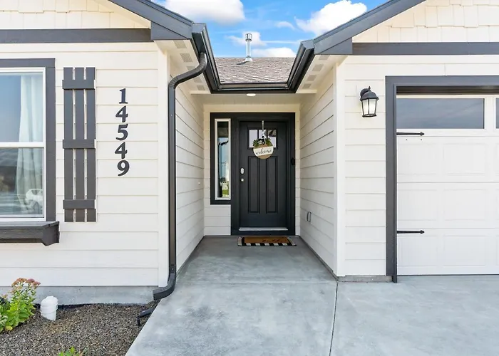 Brand New Valley View Caldwell Home