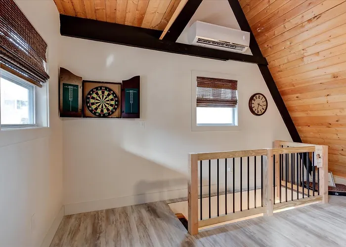 The Pet Friendly Cub Cabin