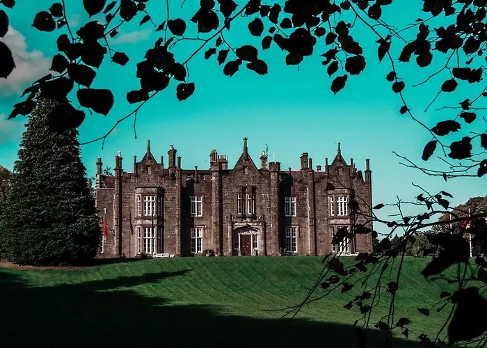 Belleek Castle, Ballina