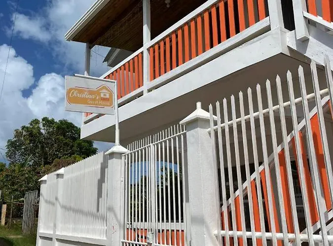 Christina'S Guest House Official