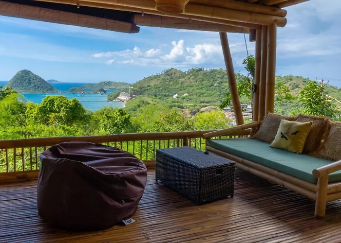 Elang Hillside Bamboo Villas