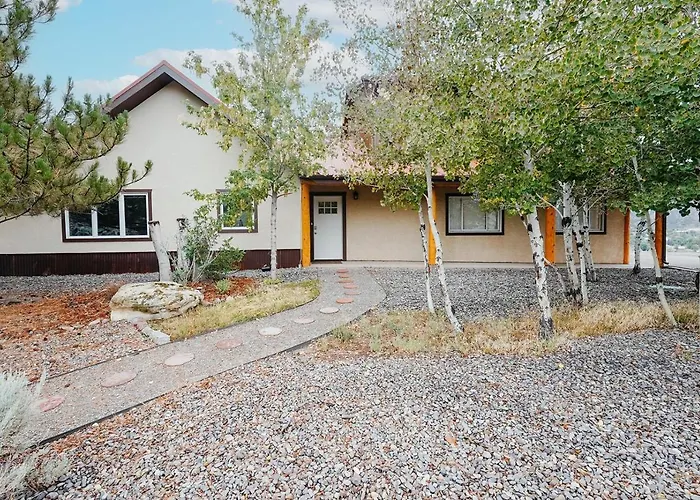 310 Vista Drive
