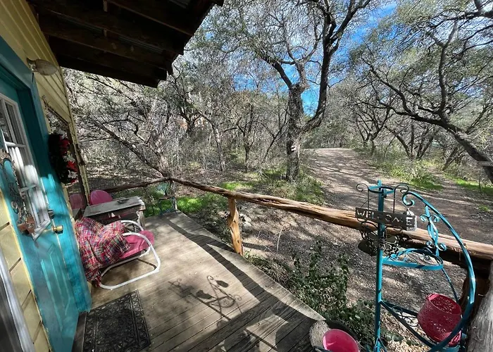 The Mexico Cabin At Creekside Camp & Cabins