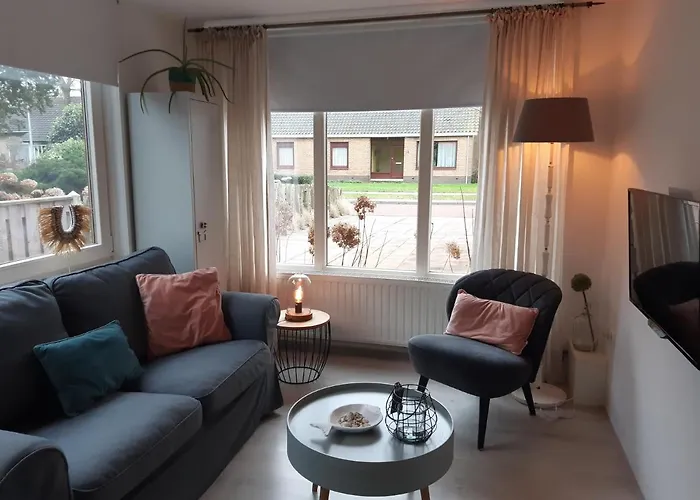 Modern en sfeervol appartement aan zee met airco