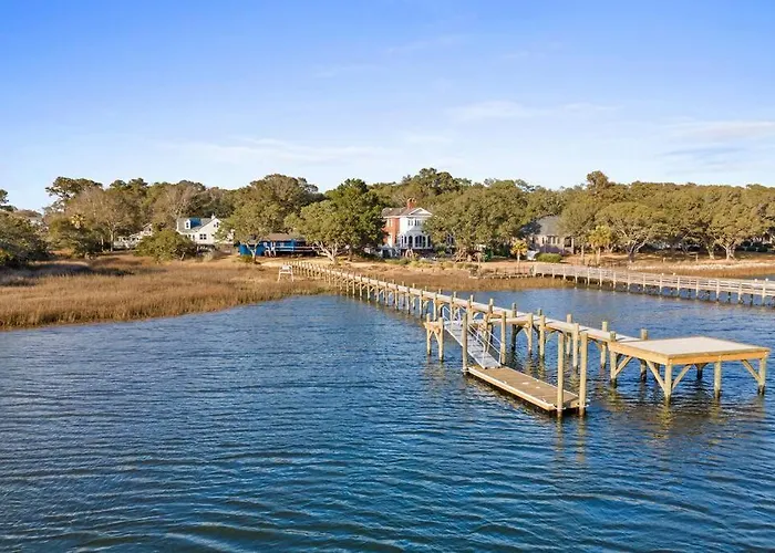 Dolphin Cove - Whole Waterfront House With Dock