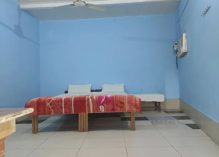 Hotel O Shri Bhagat Palace