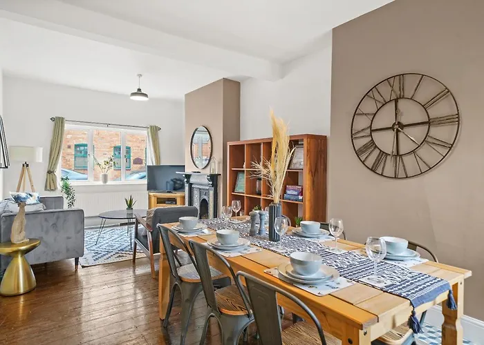 Central House: Urban Retreat with Games & Entertainment
