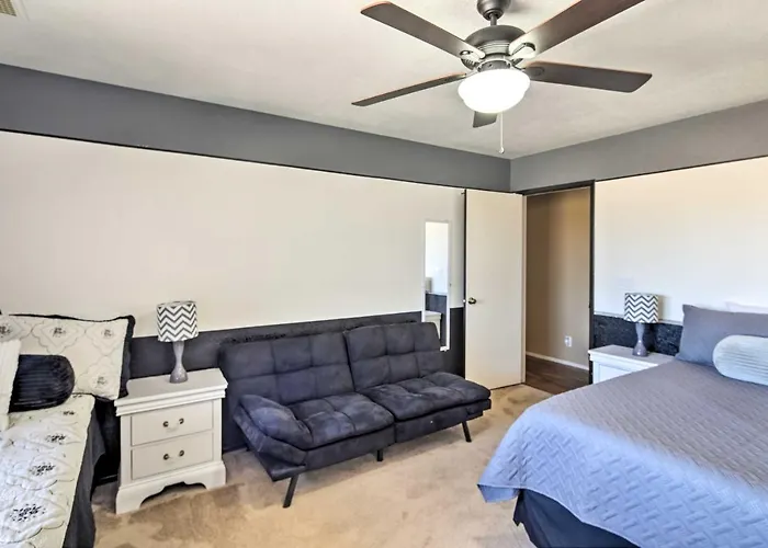Bullhead City Home W/ Private Pool, Hot Tub & View