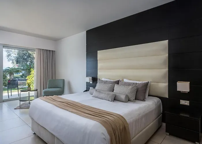 E-Geo Easy Living Resort