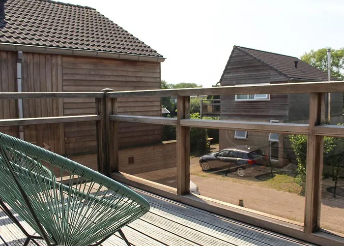 Amazing Home In Grou With Wifi
