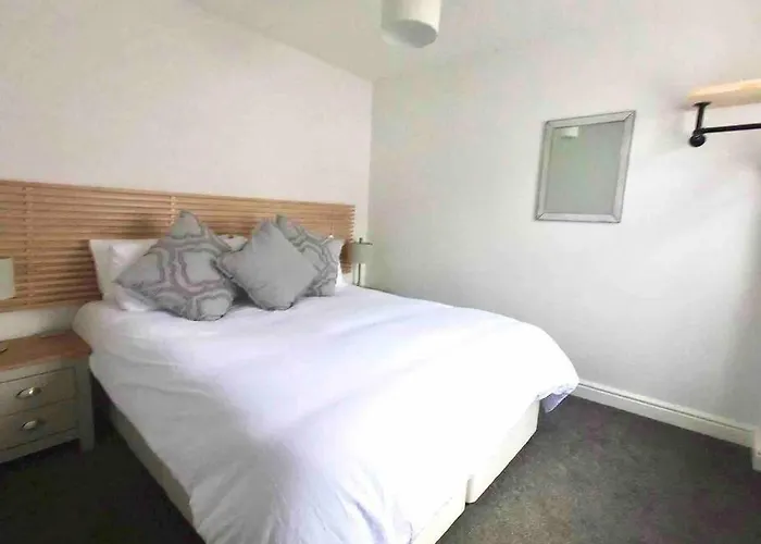 2 Bed Cottage Barnstaple North Devon Dog-Friendly!