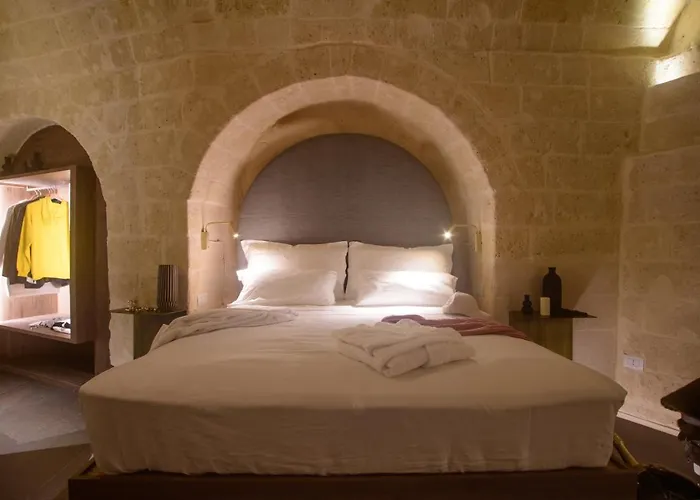 Le Malve Cave Retreat