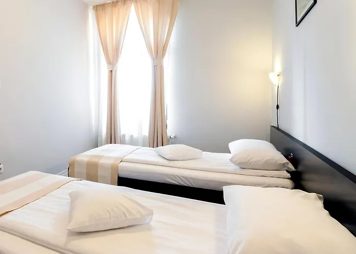 Astoria Hotel & Restaurant