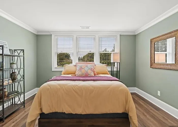 Relax, Rewind, Repeat - New Country Cottage