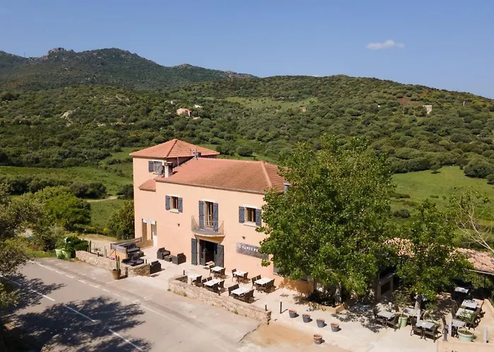 Hôtel - Restaurant U Santu Petru