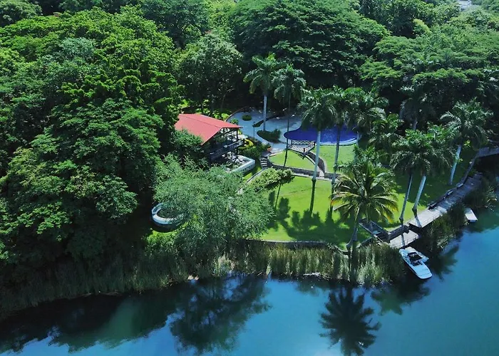 Santa Maria Resort