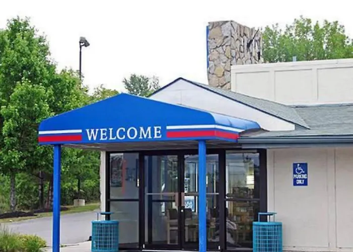 Rodeway Inn Altoona Orchard Plaza