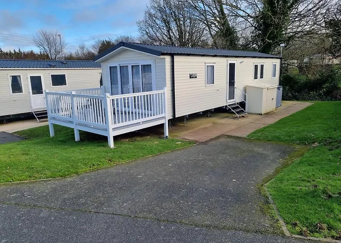 "Malton" Lg27 Pet Friendly
