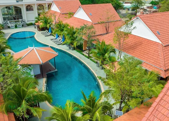 Sea Breeze Hotel&Villa