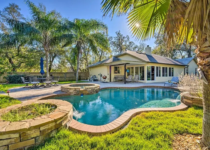 Walk To Lake: Stunning Central Florida Home!