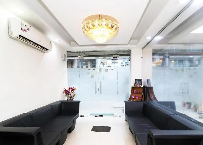Fabhotel Smriti Star