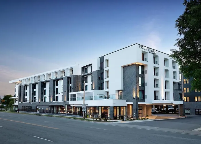 Courtyard By Marriott Richmond Scott'S Addition