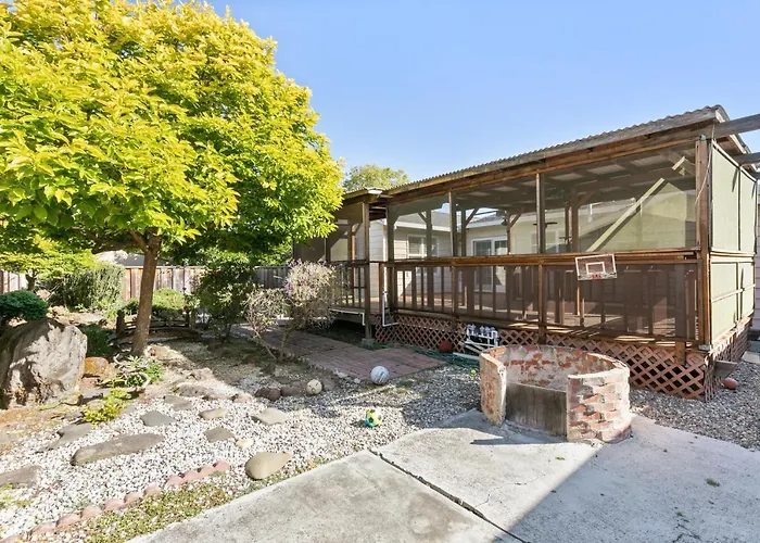 @ Marbella Lane - Modern Refreshing Home