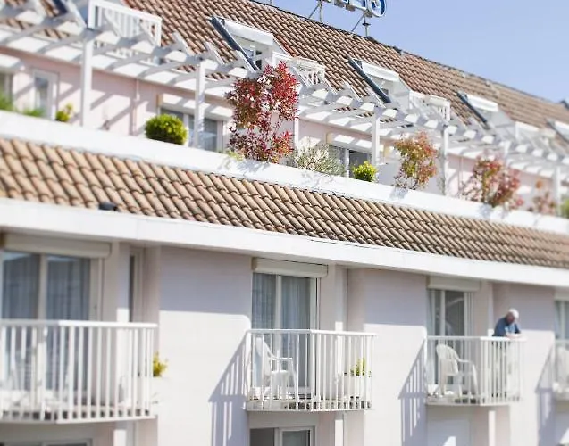 Hotel Thermes Les Ecureuils-Dax