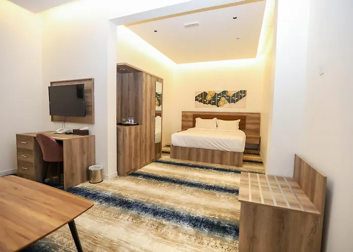 Old Town Hotel By Alley Escape